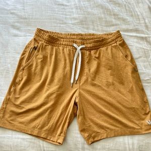 Men’s vuori shorts